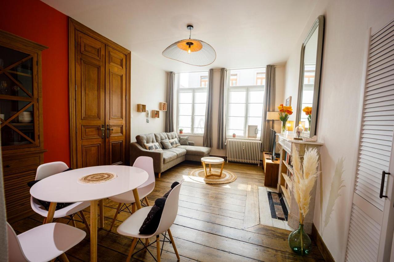 Gite La Petite Ourse - Gite De Charme Citadin Andenne ภายนอก รูปภาพ